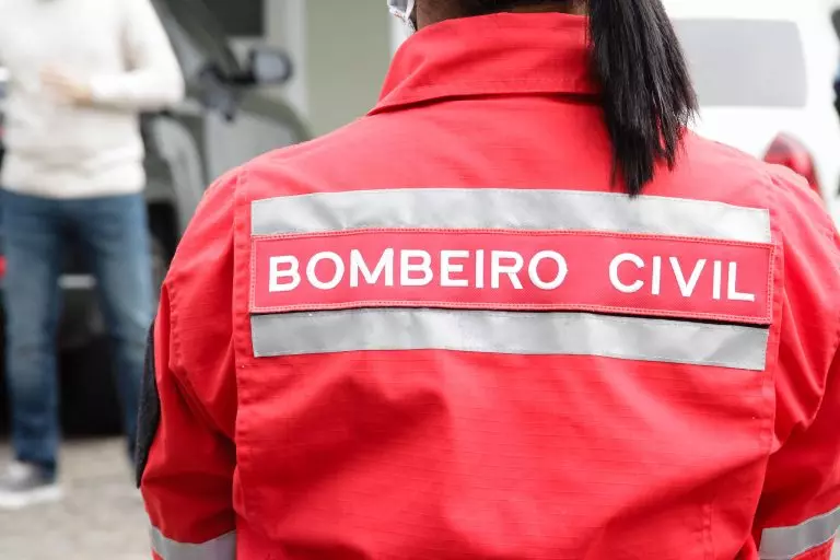 Obrigatório Bombeiros Civis em espaços com aglomeração - Alerj aprova regulamentação da lei que determina Bombeiros Civis e Brigadas de Incêndio.